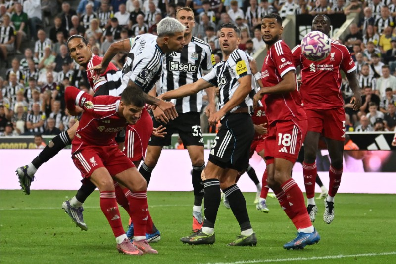 Newcastle bị đánh giá thấp hơn Liverpool